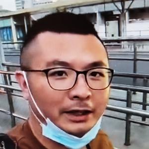 王萧爱旅游头像