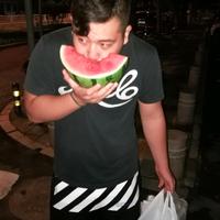 暴汶鑫Book懈怠头像