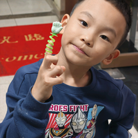 闪闪发光小石头头像