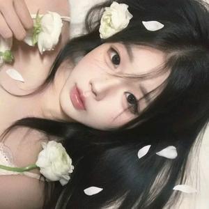 白灵头像
