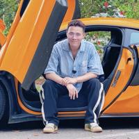 阿康爱玩车头像