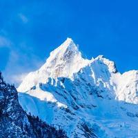 活泼高山y3头像