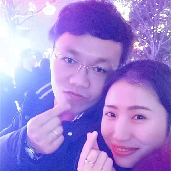江小芳和郭大胖头像
