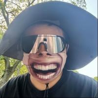 乐观的精灵CF4头像