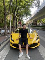 上海程欢超跑头像