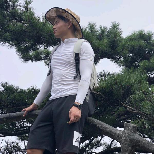 少可聊车头像