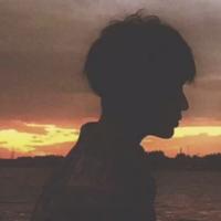 哆啦A梦爱飙车头像