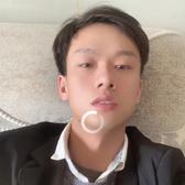 俄只是一个疯子疯子头像