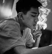 衣乌安的个人资料头像