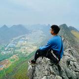 不会飞的时候就对了头像