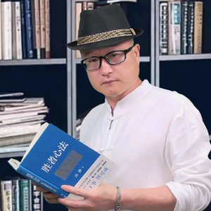 老旭夜读头像