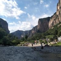 成就梦想YR头像