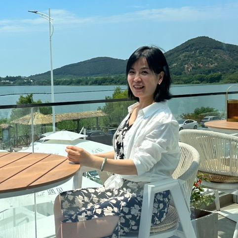 何家三小姐吖头像