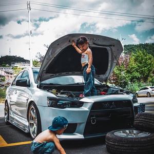 塔沟武校乐乐头像