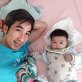 任小乖爸爸头像
