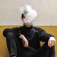 不懂烟的快乐头像
