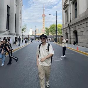 阿伟探广佛头像