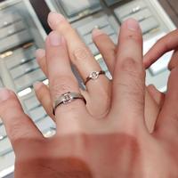 胥九的先生头像