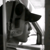 爱生活的晚风d4头像