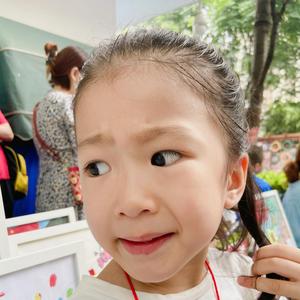 奋发明月7ei头像