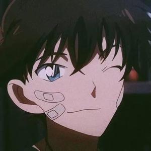 阿荣努力生活版头像