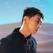 黑瓷的个人资料头像