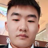 晓小希白头像