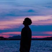 用户4281027168160的个人资料头像