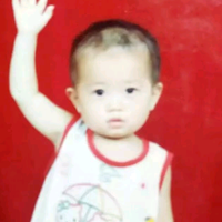 小蕾的小迷弟头像