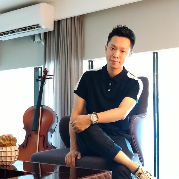我係俊豪头像