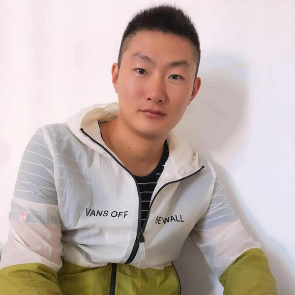 民哥说车评车头像