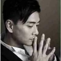 与太阳肩并肩191头像