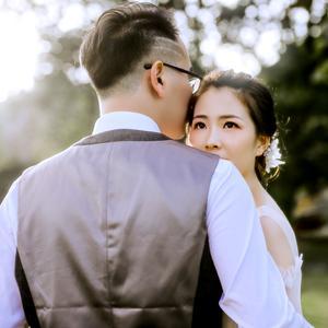 脱发脱的鼻毛都秃了头像