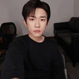 Mr龚159头像