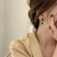 不晚的晚99头像