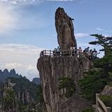 3411一笑而过头像