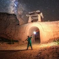 正能量麻酱j4头像