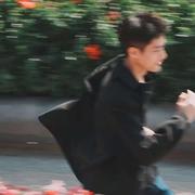 超级无敌宇宙合金暴龙战士的个人资料头像