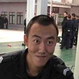 赵新头像