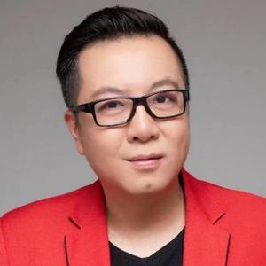 暖阳中读书的读者头像