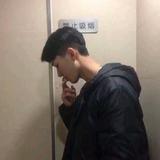 我跑贼快头像
