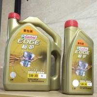 厨师用心做好每一道菜头像