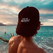 高桥凉介发量惊人的个人资料头像