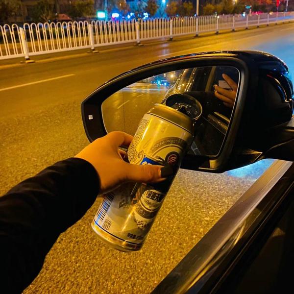 小徐可咸可甜头像