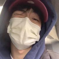 泡泡12558头像