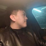 一个不爱喝酒的酒馆老头像