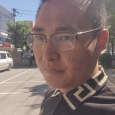 尊贵的宝马X7车主头像