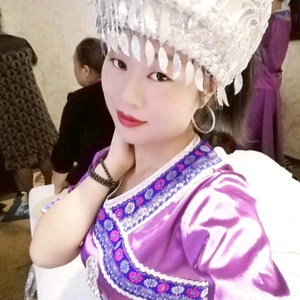 土家幺妹儿小吴头像