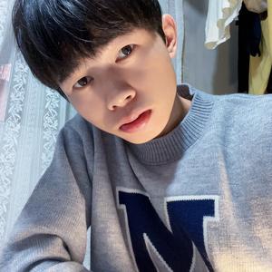 来自星星的李头像