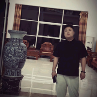 大眼睛强弟.头像